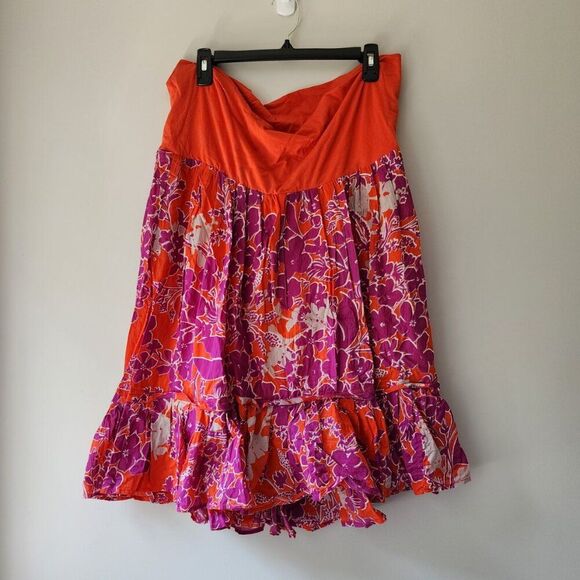 Old Navy Maternity - Floral Skirt - Size Large - Picture 1 of 5